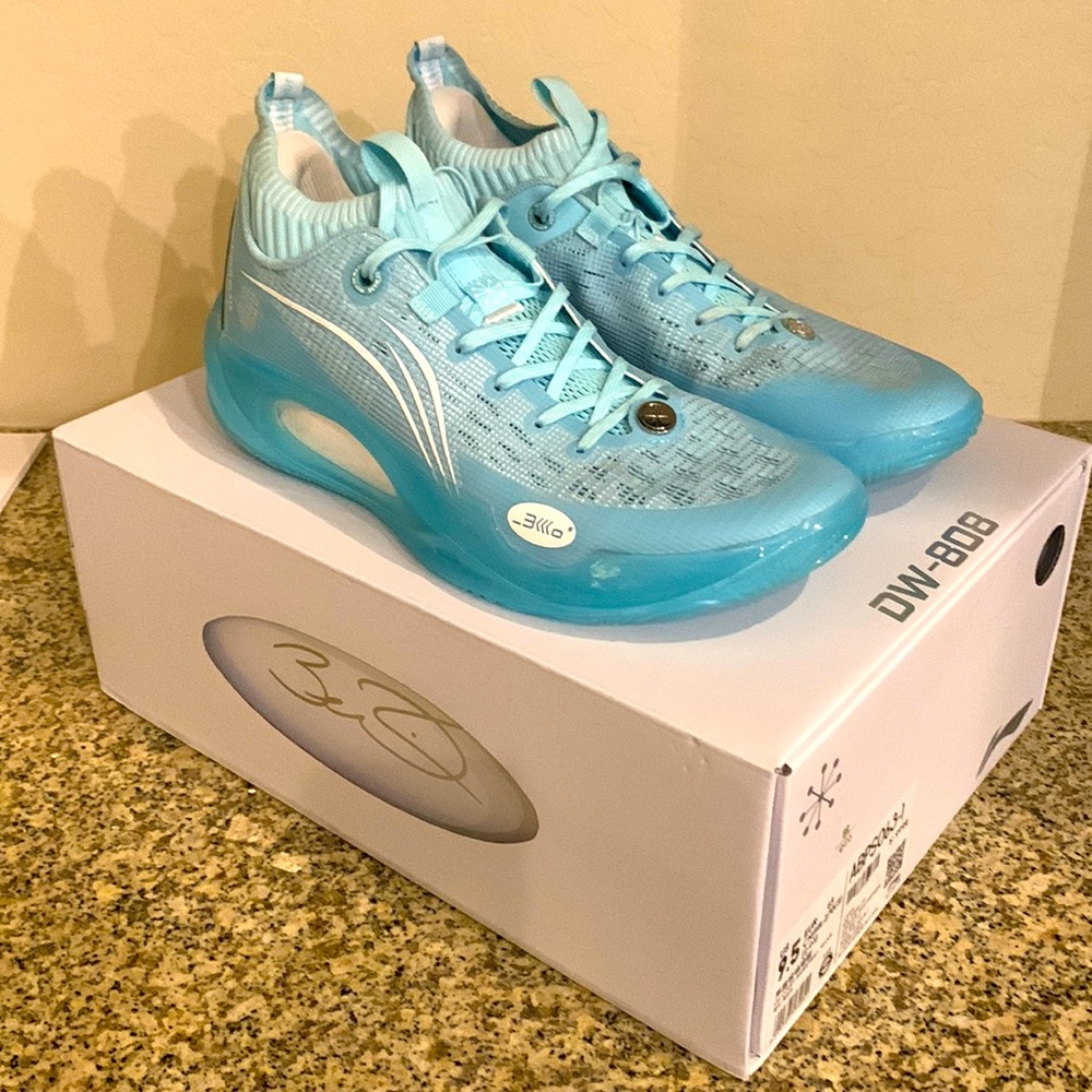 WAY OF WADE 808 2 ULTRA “OXYGEN”
